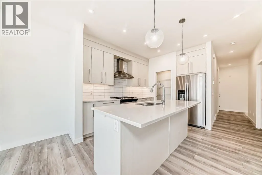 110 Corner Meadows Grove NE