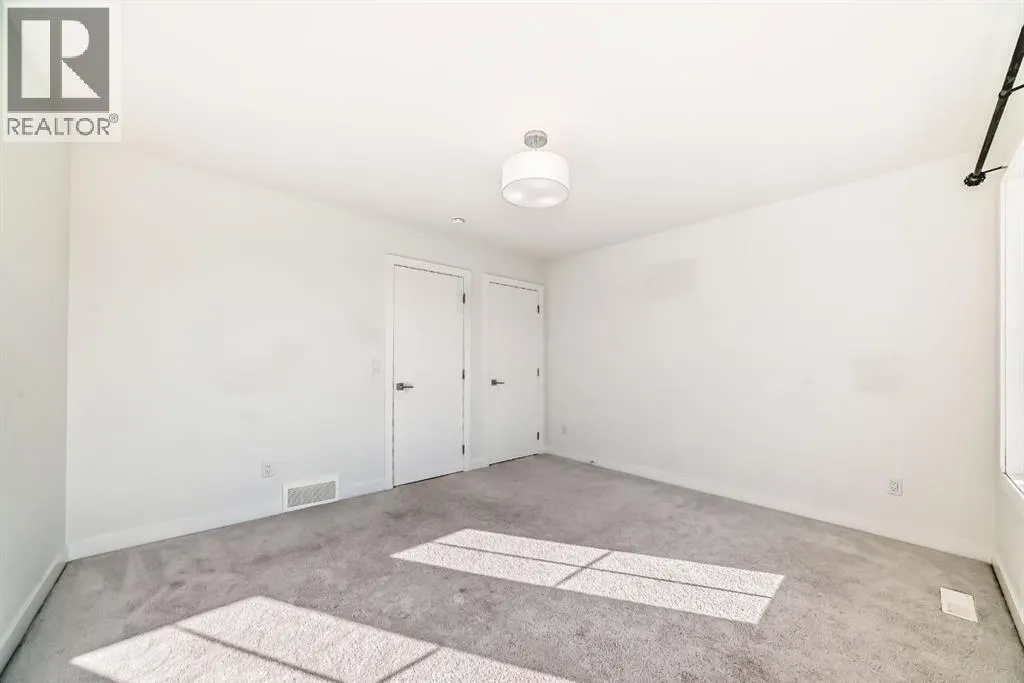110 Corner Meadows Grove NE