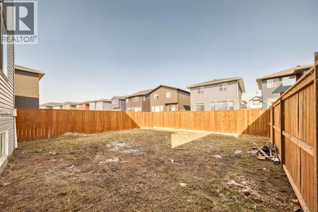 110 Corner Meadows Grove NE