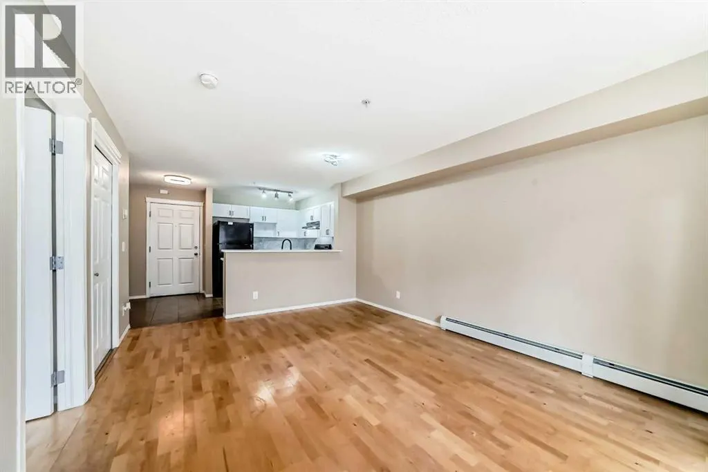 8106, 70 Panamount Drive NW