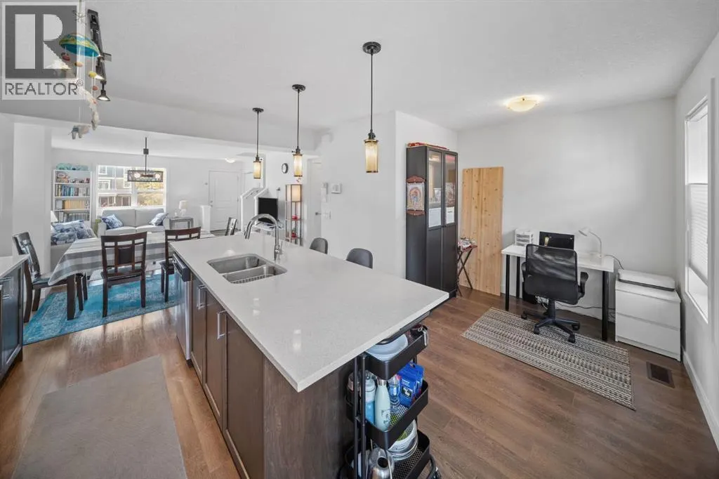 139 Evanscrest Gardens NW