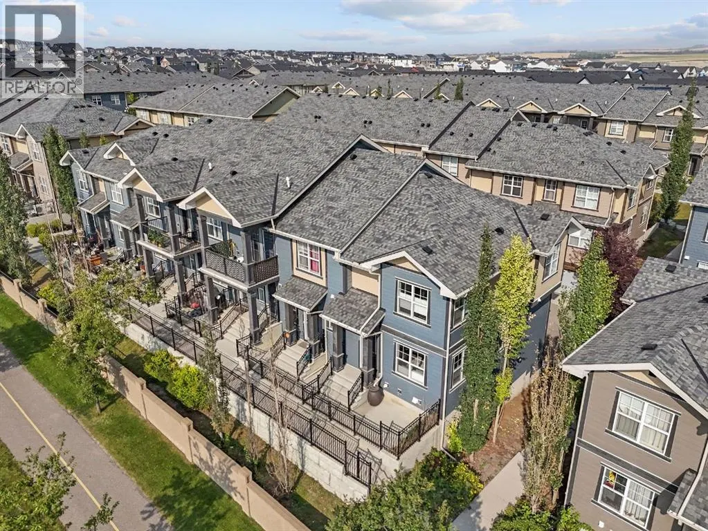 139 Evanscrest Gardens NW