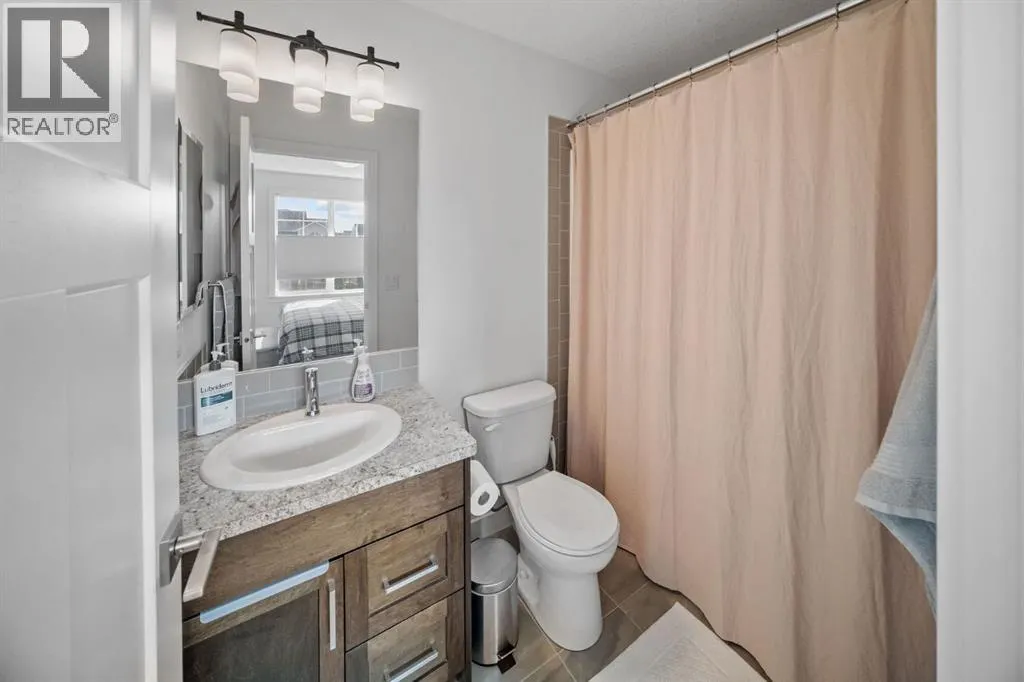 139 Evanscrest Gardens NW