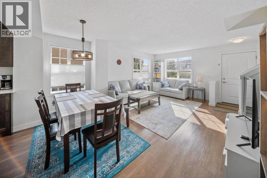 139 Evanscrest Gardens NW
