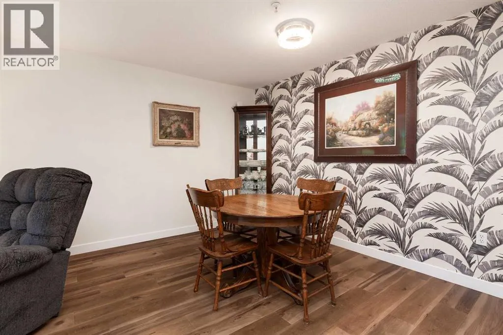 108, 485 Red Crow Boulevard W