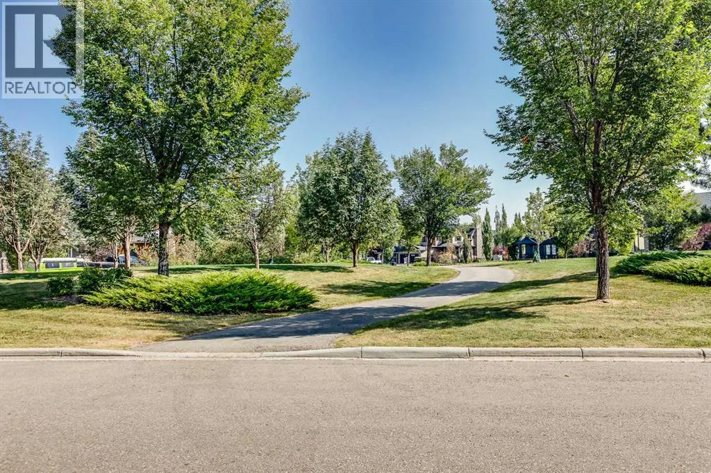 42 Cooperstown Court SW