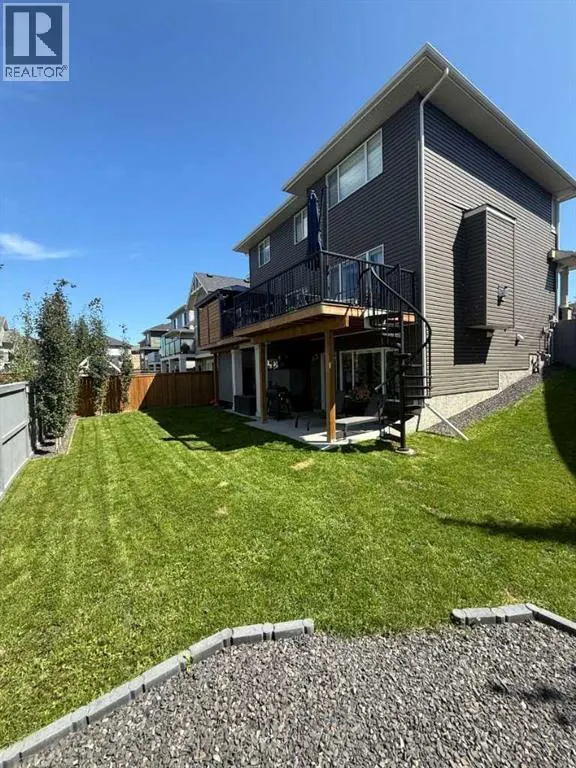 2209 Bayside Road SW