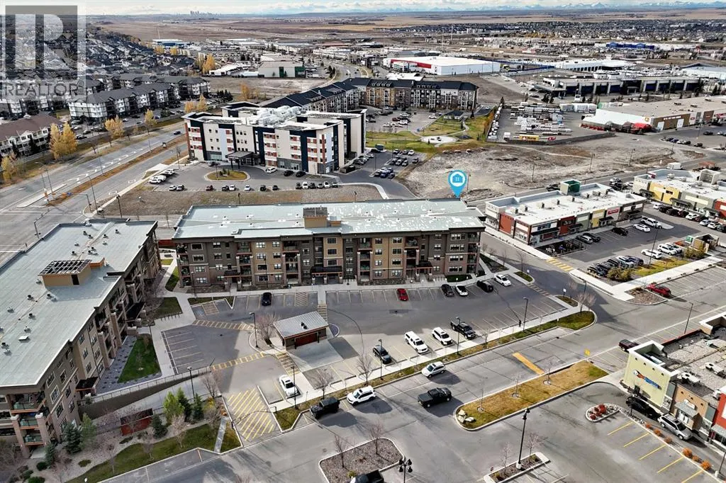 2110, 10 Market Boulevard SE