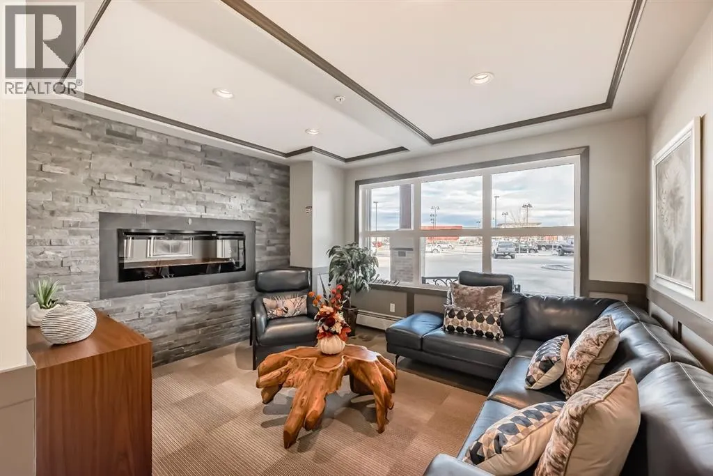 2110, 10 Market Boulevard SE