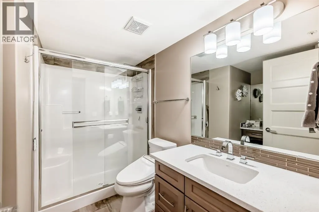 2110, 10 Market Boulevard SE