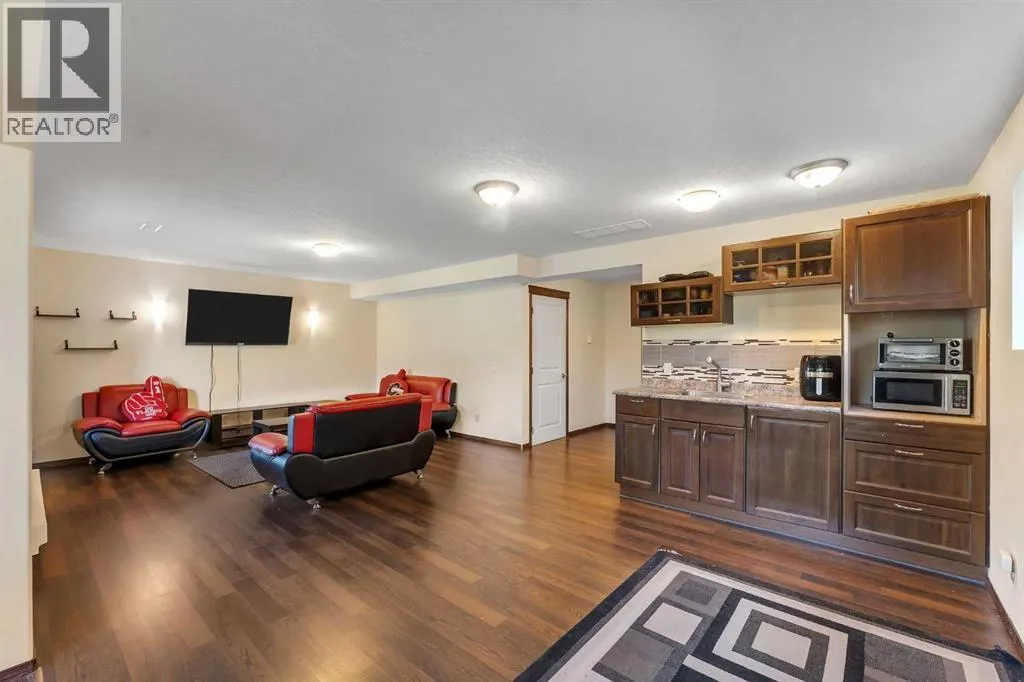 126 Tuscany Summit Heath NW
