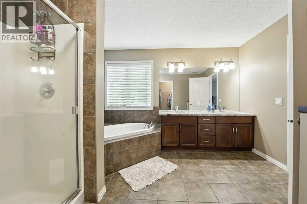247 Copperpond Circle SE