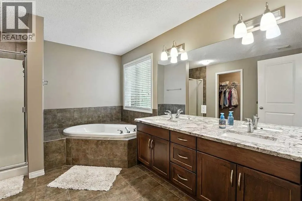 247 Copperpond Circle SE