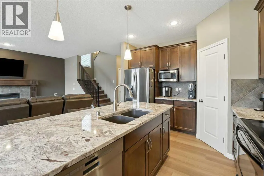 247 Copperpond Circle SE