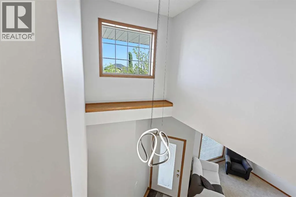109 Macewan Park View NW