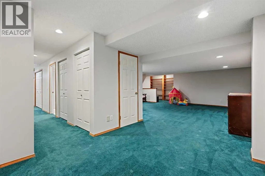 109 Macewan Park View NW