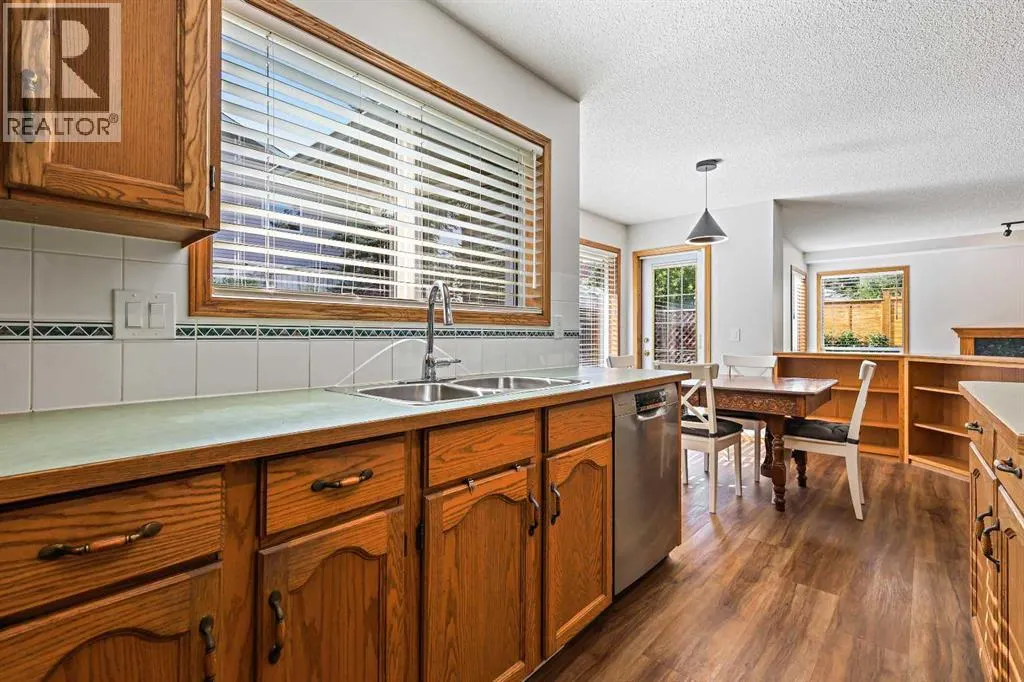 109 Macewan Park View NW
