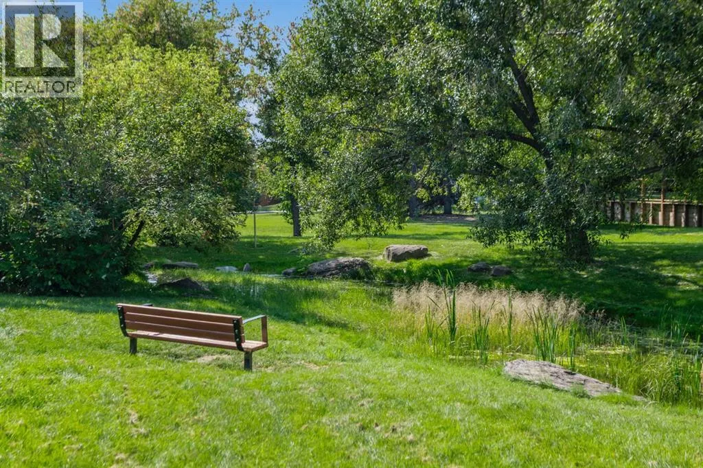 2 Canterbury Gardens SW