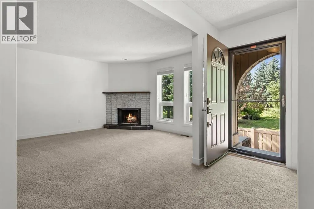 2 Canterbury Gardens SW