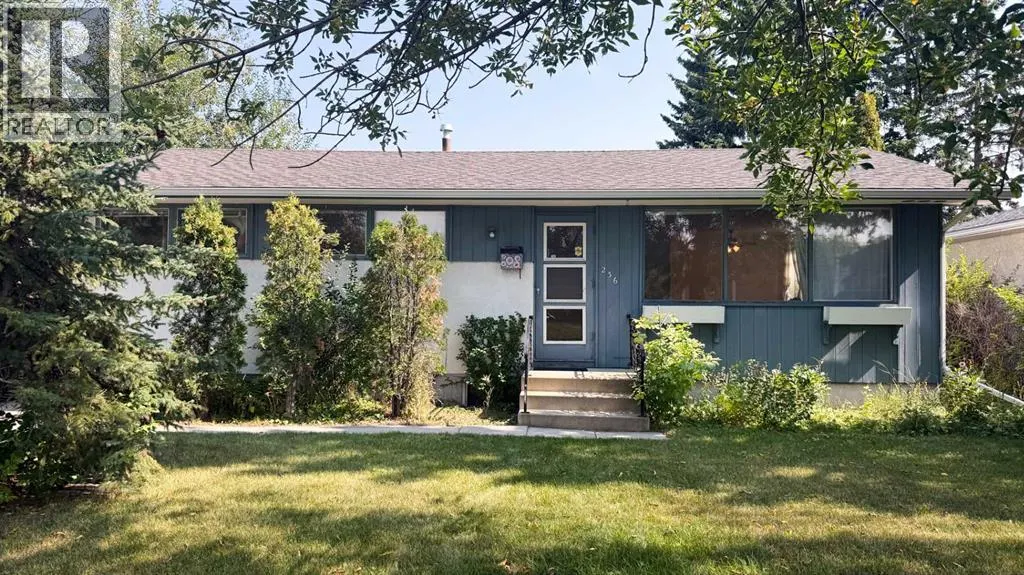 236 Westwood Drive SW