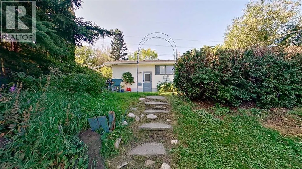 236 Westwood Drive SW