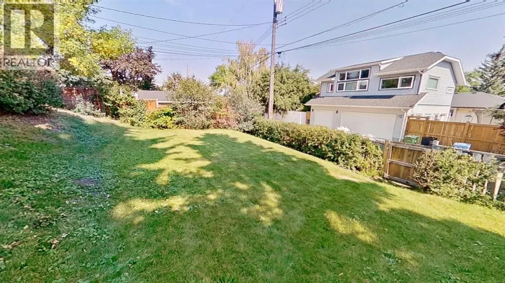 236 Westwood Drive SW