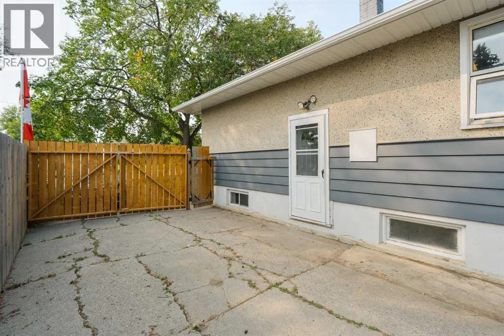 412 Tavender Road NW