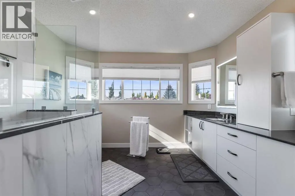 309 Douglas Ridge Place SE