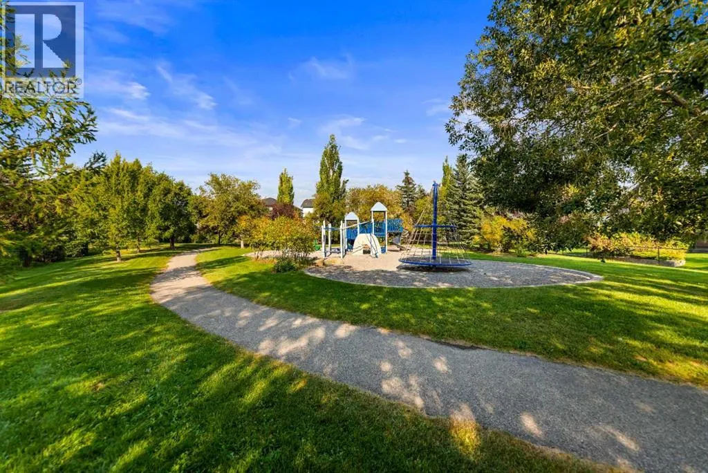 309 Douglas Ridge Place SE