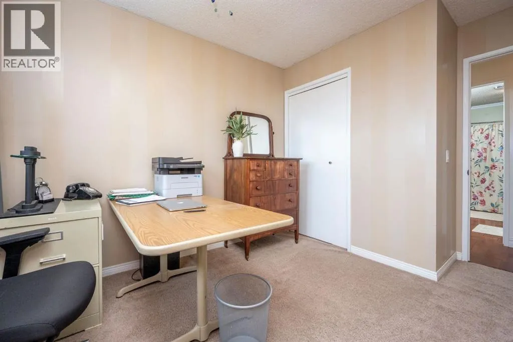 4 Beddington Way NE
