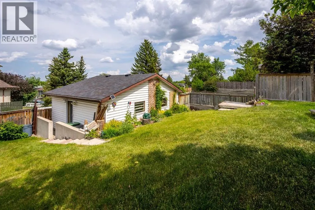 4 Beddington Way NE