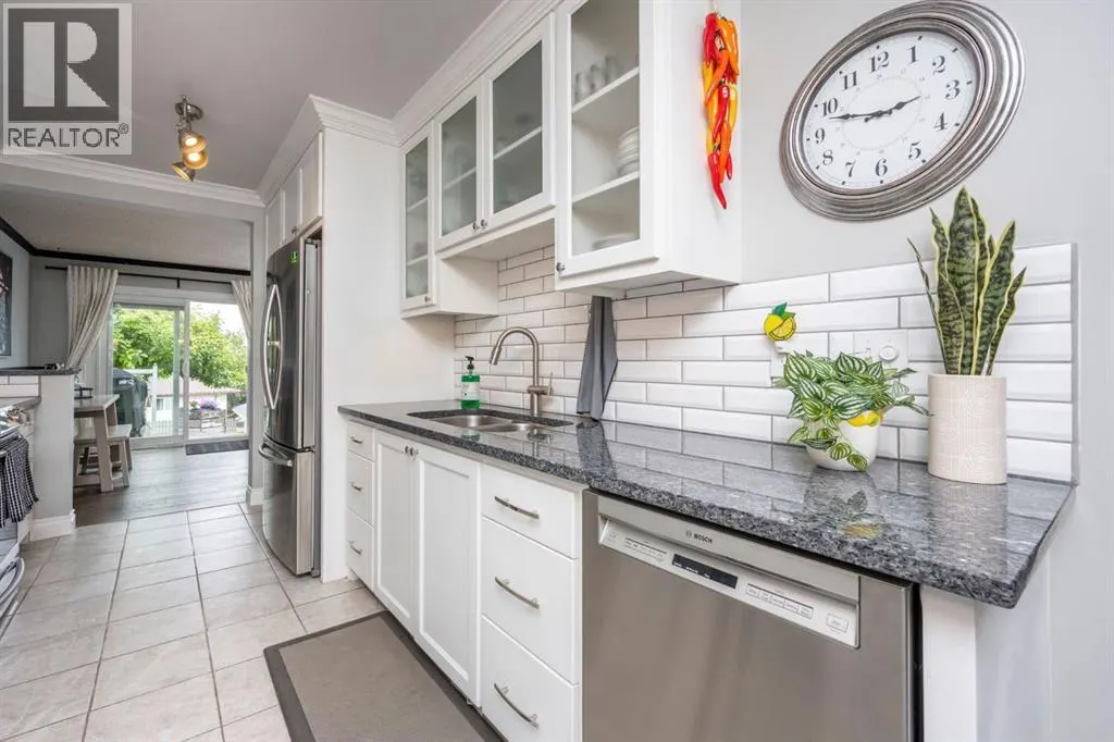 4 Beddington Way NE
