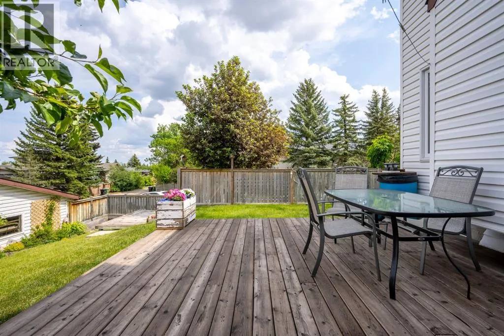 4 Beddington Way NE