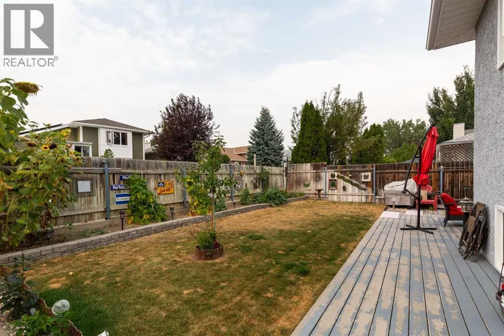 30 Heritage Crescent W