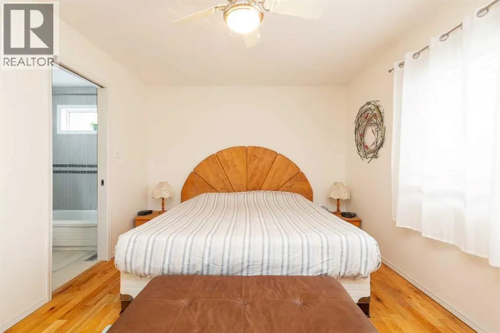 30 Heritage Crescent W