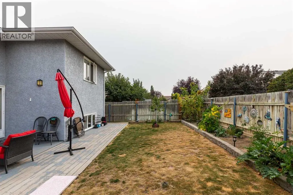 30 Heritage Crescent W