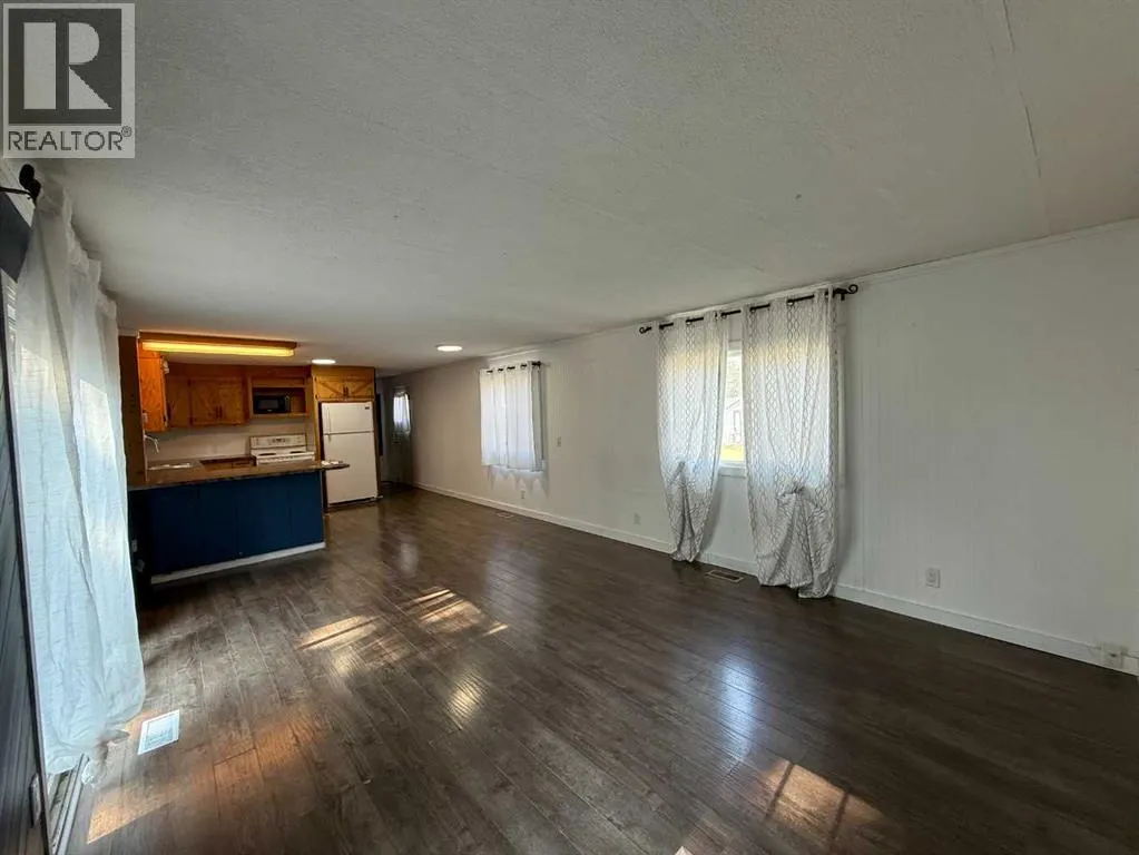 #1 6205 54 Street