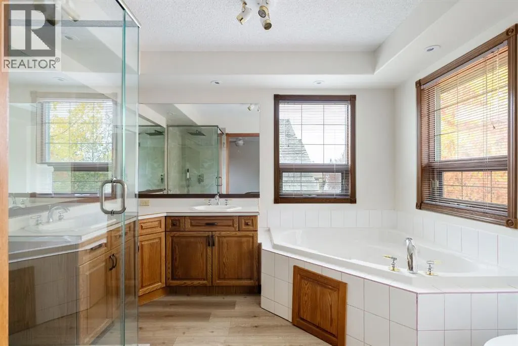 289 Ball Place