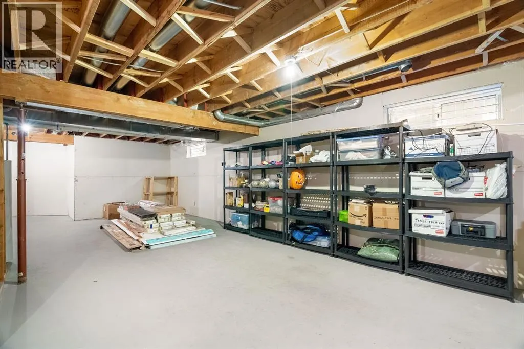289 Ball Place