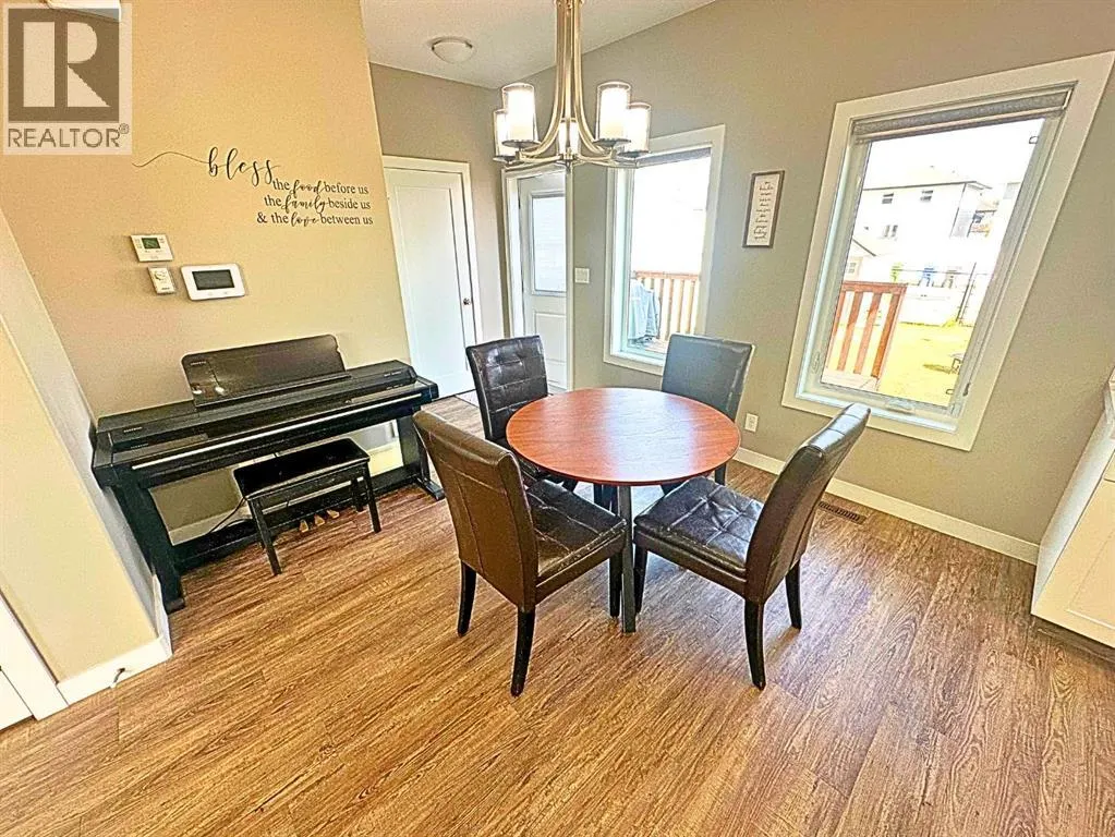 214 Truant Crescent