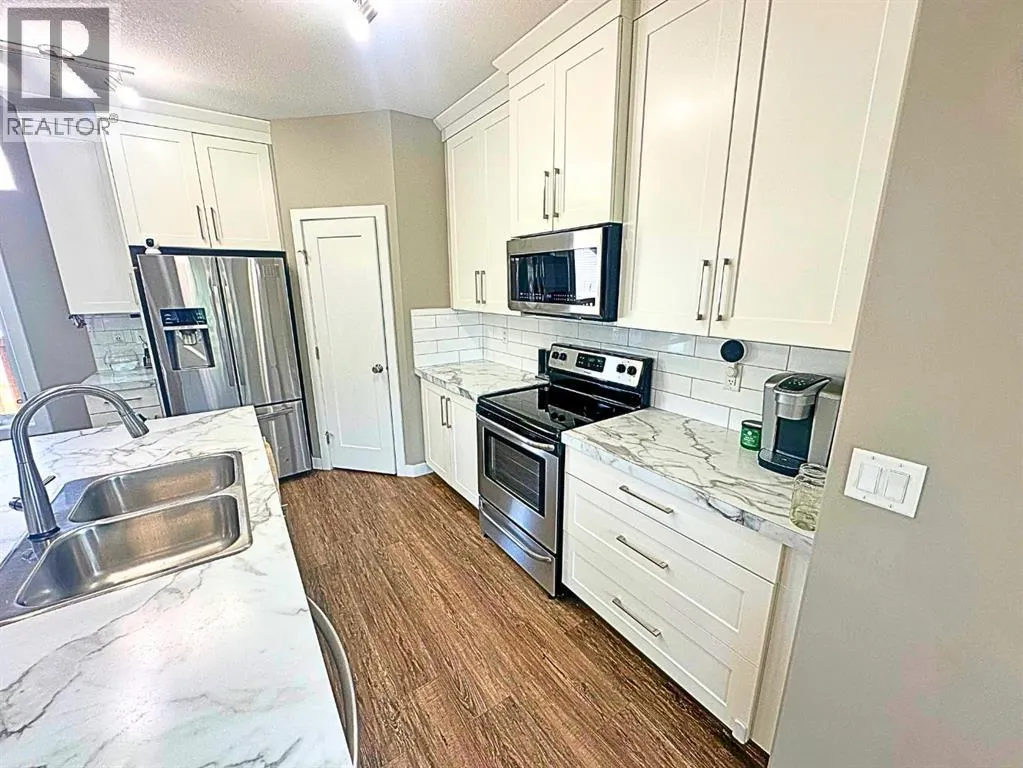 214 Truant Crescent
