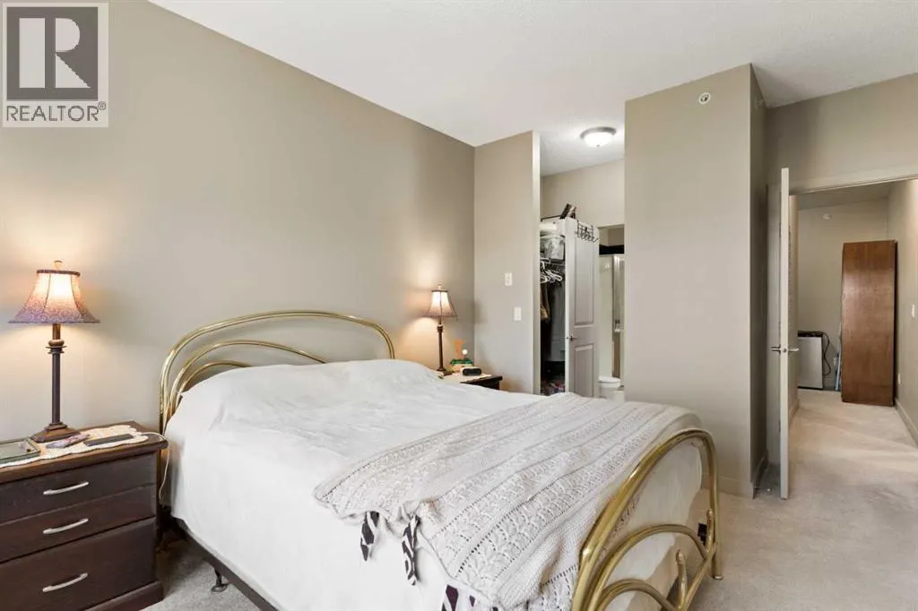 5602, 11811 Lake Fraser Drive SE