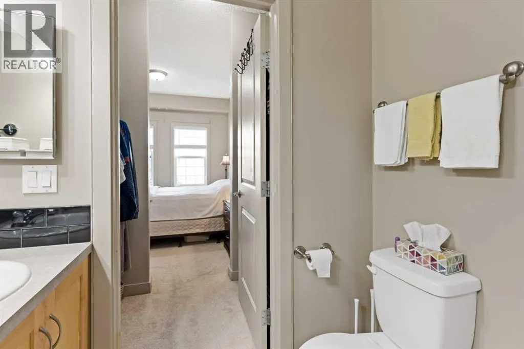 5602, 11811 Lake Fraser Drive SE