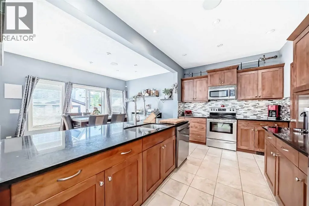 82 Copperleaf Terrace SE
