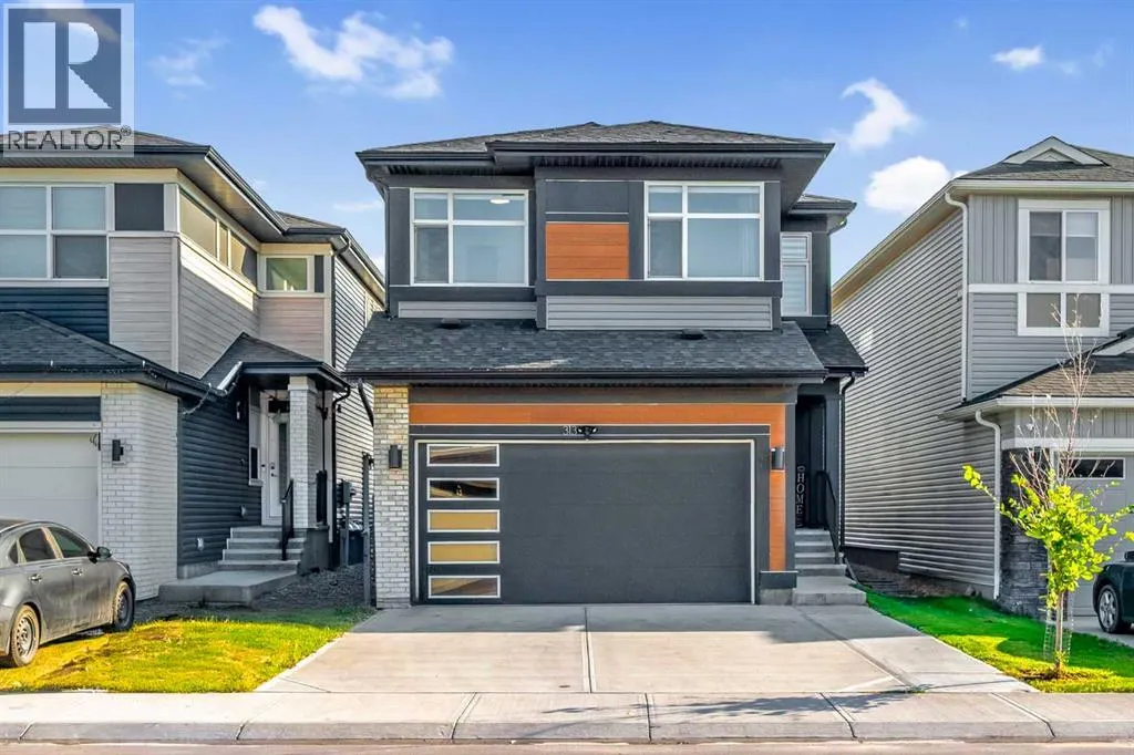 313 Corner Meadows Way NE