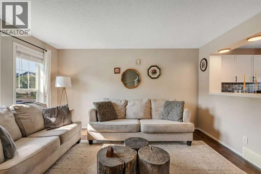 13 Elgin Meadows View SE