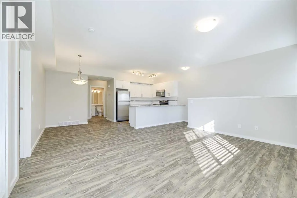 G2, 5300 Vista Trail