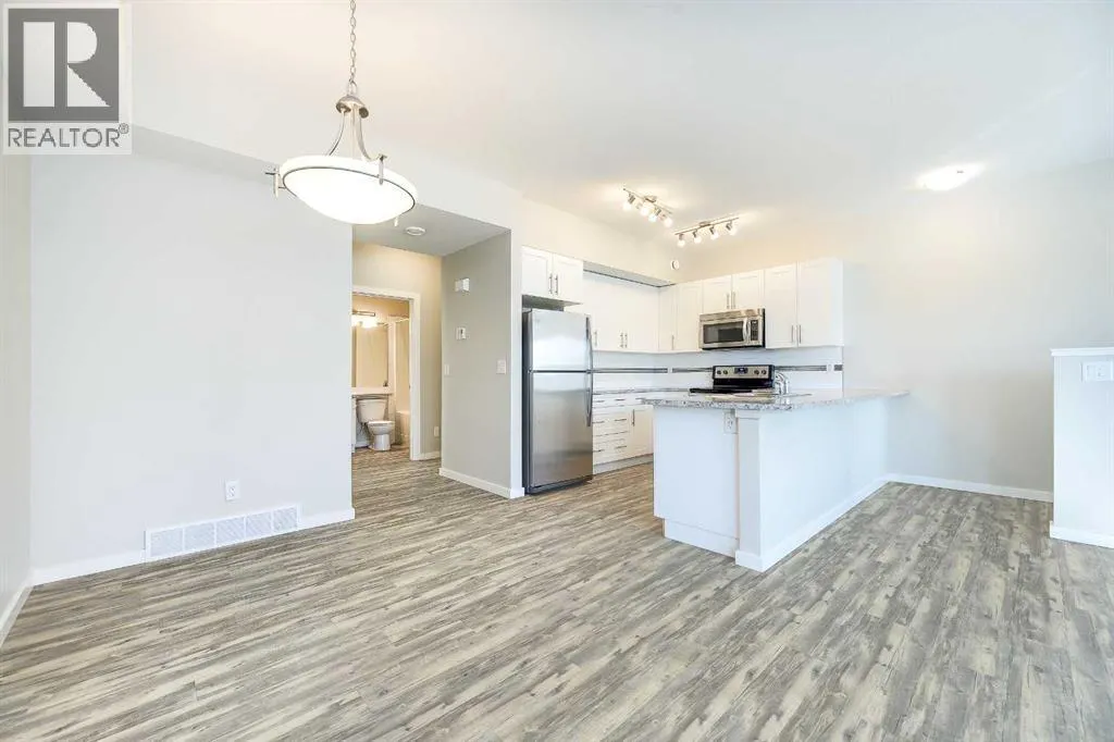G2, 5300 Vista Trail