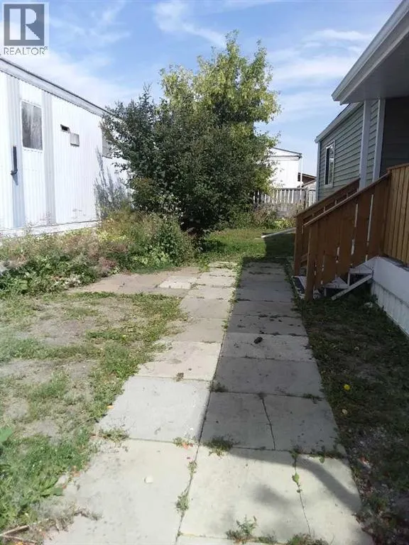 330, 6220 17 Avenue SE