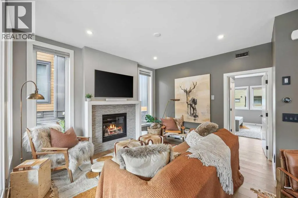 201H, 209 Stewart Creek